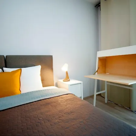 Отель Very Berry - Maratonska 3 - Business Apartment, Garden, Check In 24h *